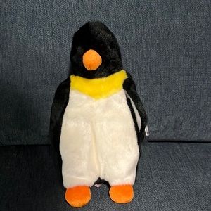 Retired Waddle penguin beanie baby.